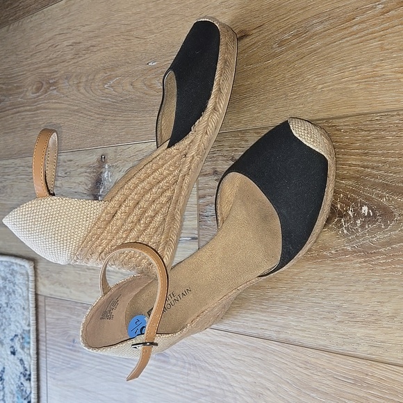 Black and Tan Espadrille Wedge Sandals 6.5 Women Sandals - Picture 5 of 15